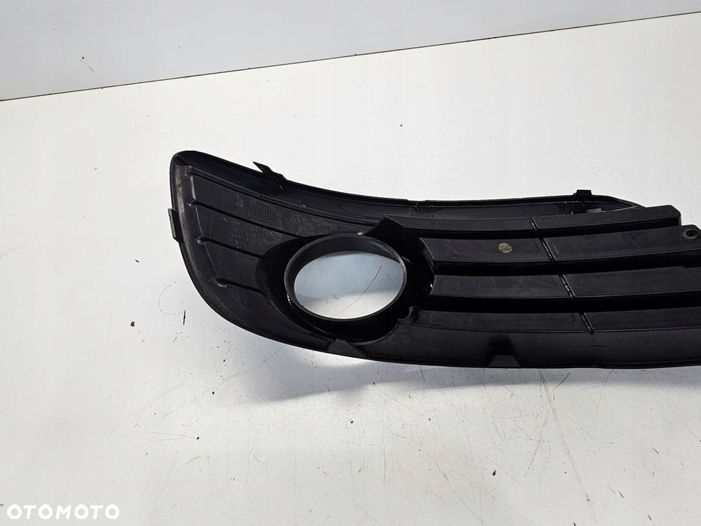 KRATKA ATRAPA ZDERZAKA LEWA VW GOLF V GT 1K0853665AD - 8