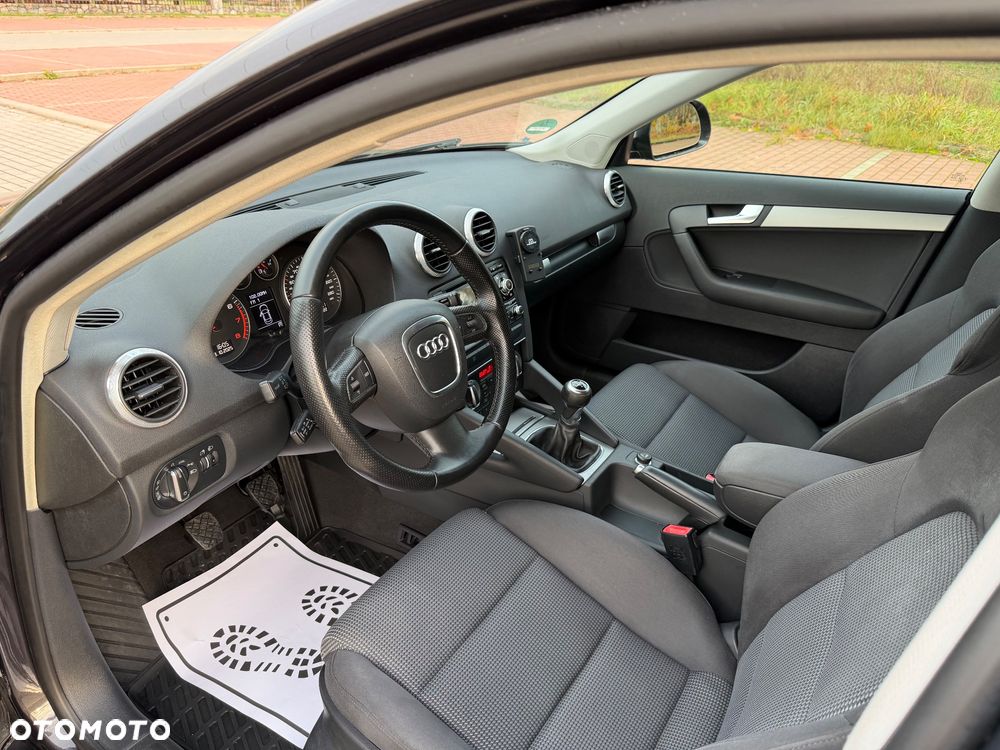 Audi A3 Sportback - 10