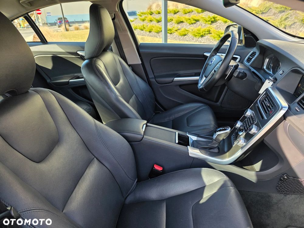 Volvo S60 - 14