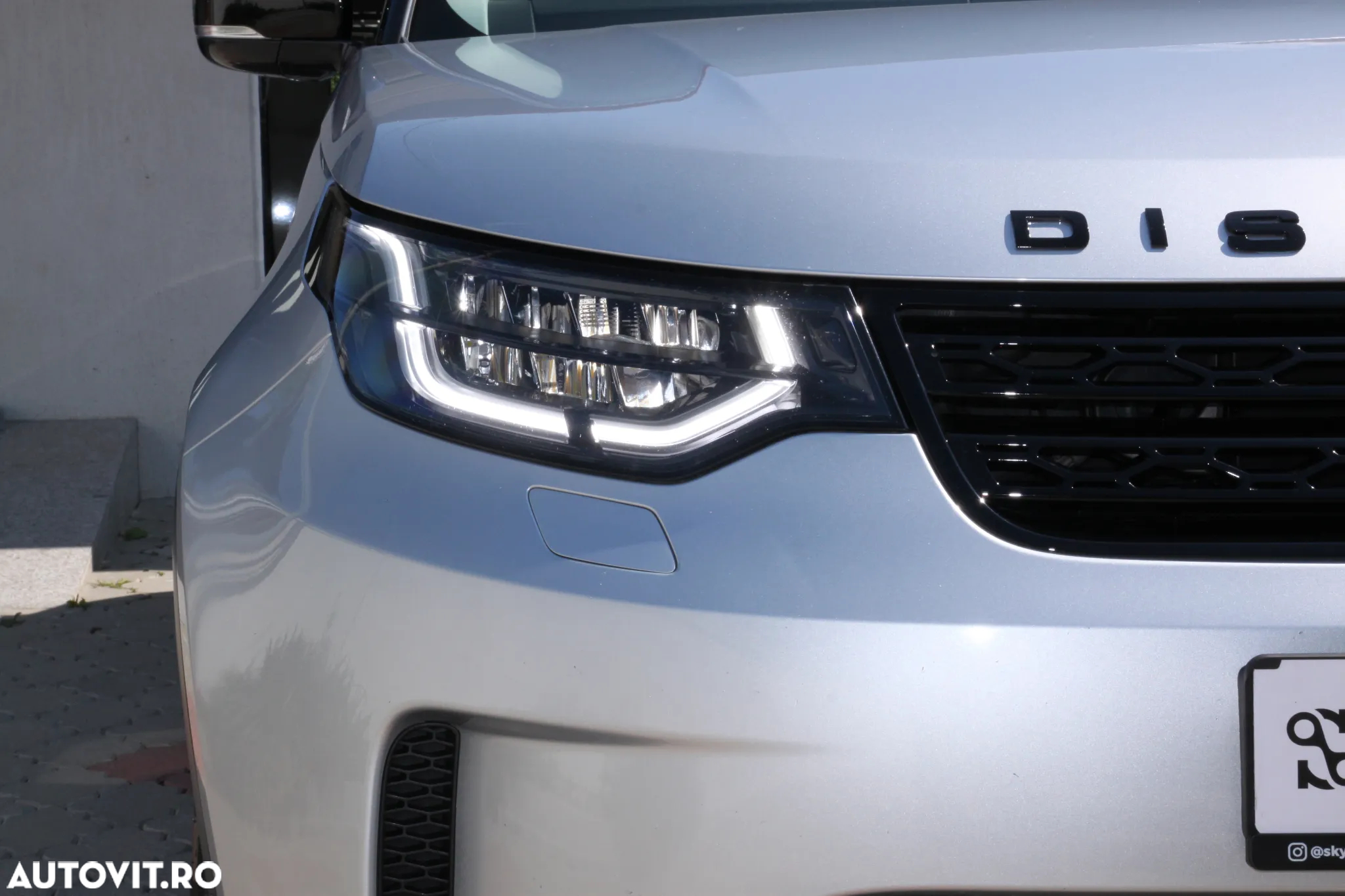 Land Rover Discovery 3.0 L SD6 Landmark Edition - 21
