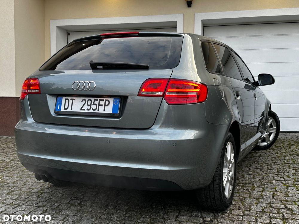 Audi A3 Sportback 1.8 TFSI Attraction - 10
