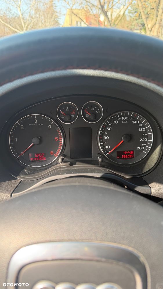 Audi A3 Sportback 2.0 TDI DPF Ambiente - 7