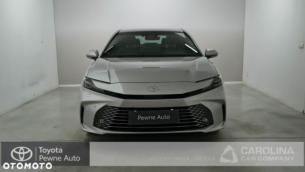 Toyota Camry - 27