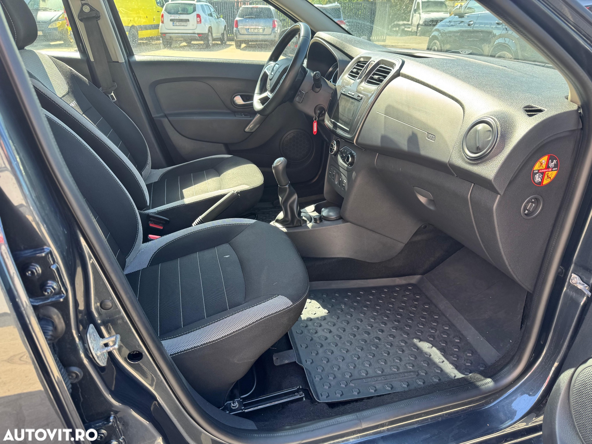 Dacia Logan Stepway MCV 1.5 Blue dCi - 9