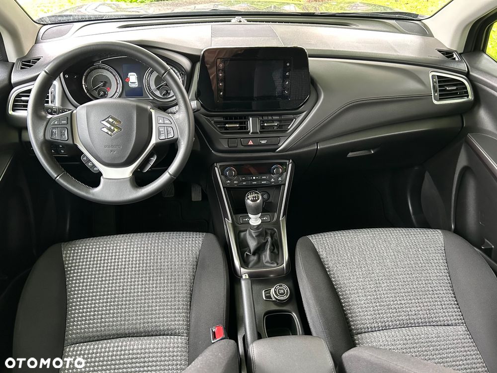 Suzuki SX4 S-Cross - 13