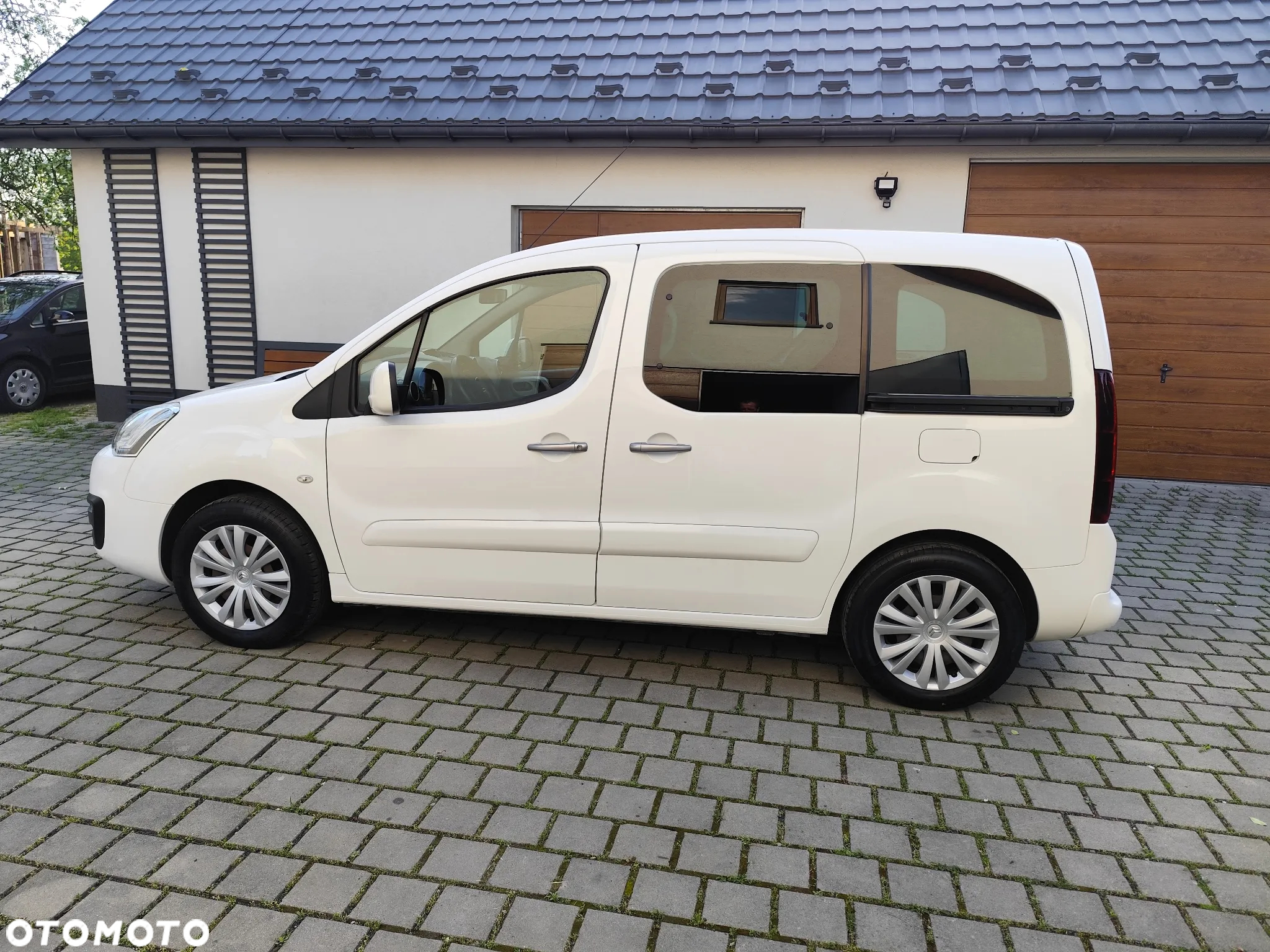 Citroën Berlingo Multispace VTi 95 SELECTION - 4