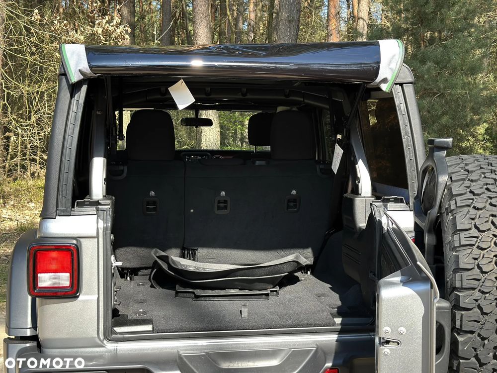 Jeep Wrangler 2.0 T-GDI Hardtop AWD Automatik Rubicon - 27