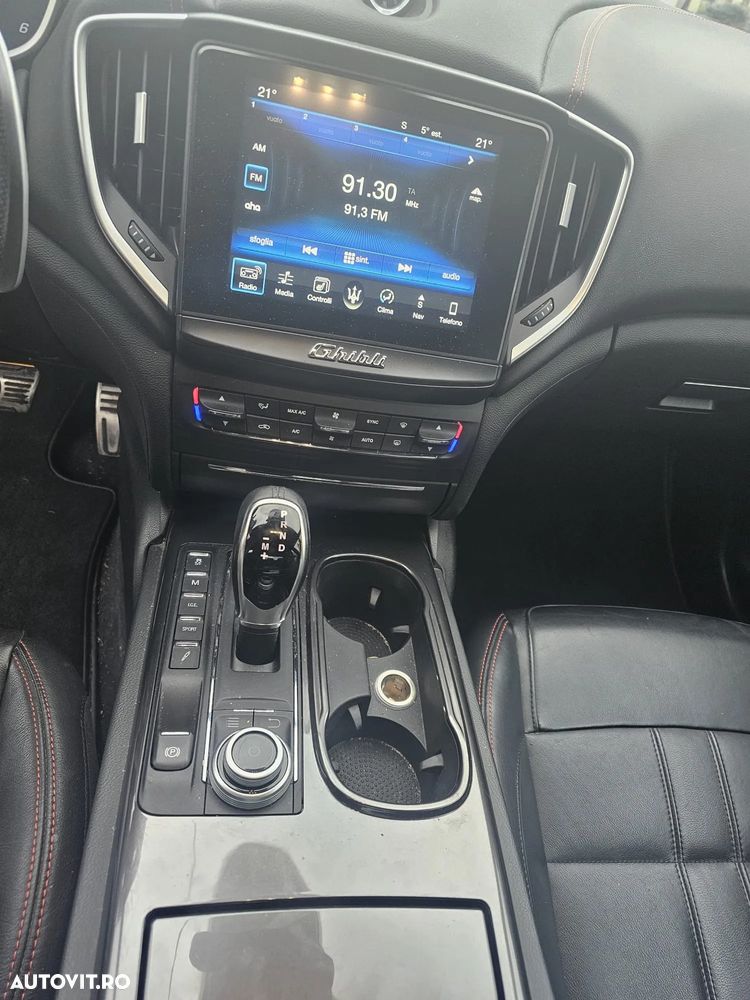 Maserati Ghibli - 7