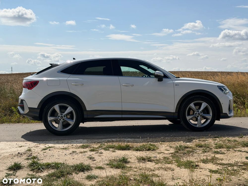 Audi Q3 35 TFSI mHEV S-Line S tronic - 2
