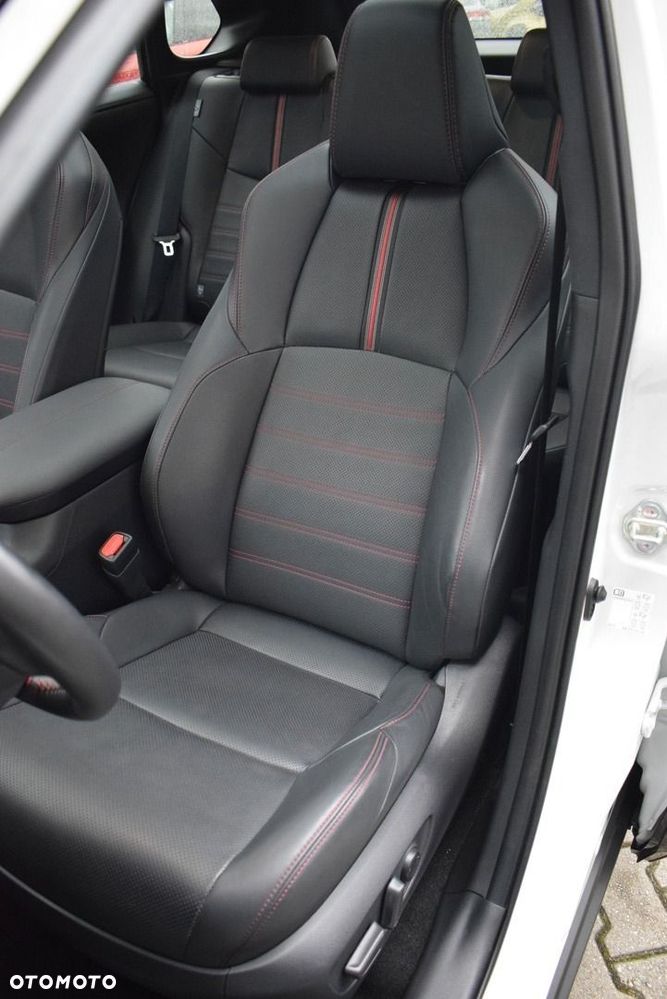 Toyota RAV4 2.5 Plug-In Hybrid Style 4x4 - 10