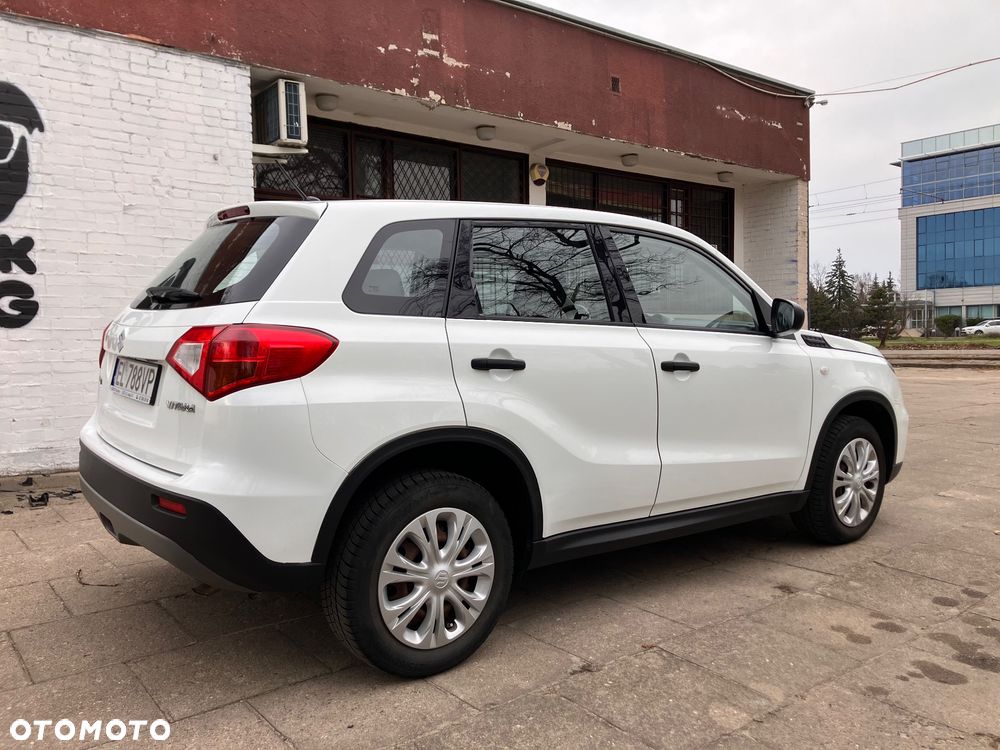 Suzuki Vitara 1.6 Comfort 2WD - 6