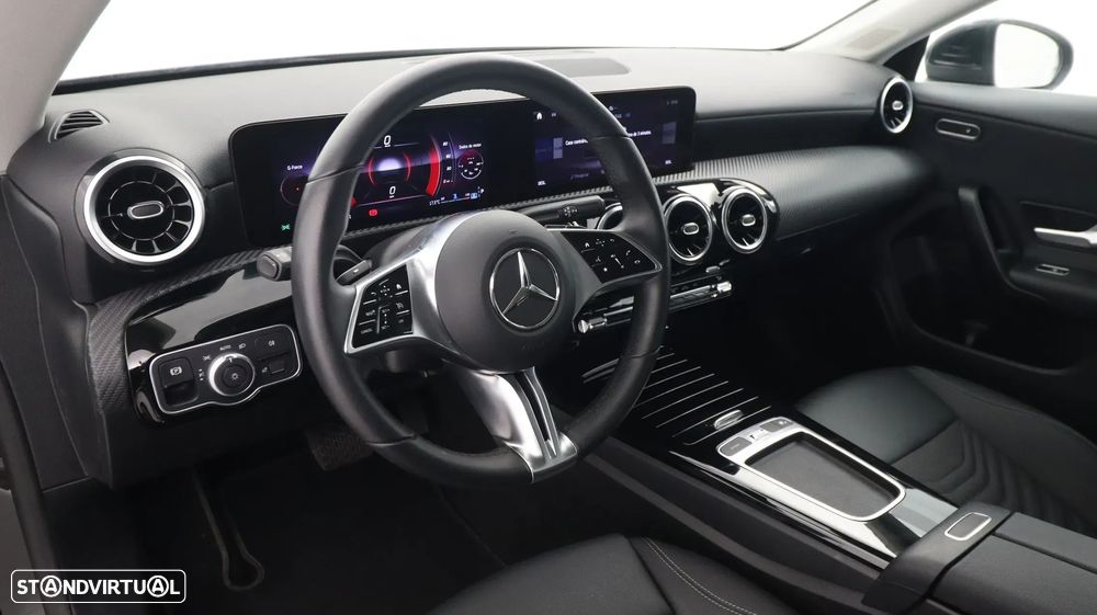 Mercedes-Benz CLA 180 d Shooting Brake Progressive Aut. - 23