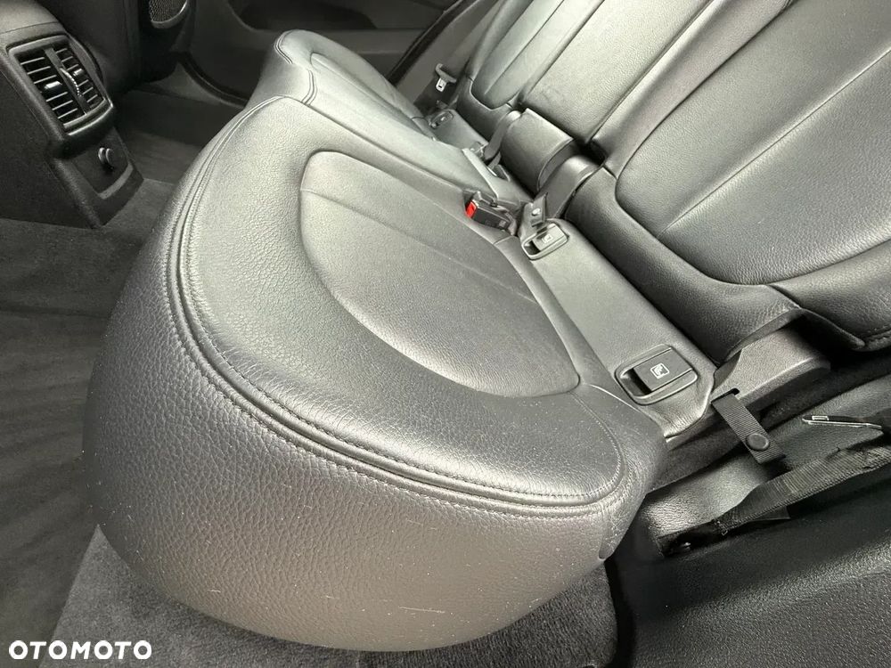 BMW X1 xDrive20d xLine sport - 17