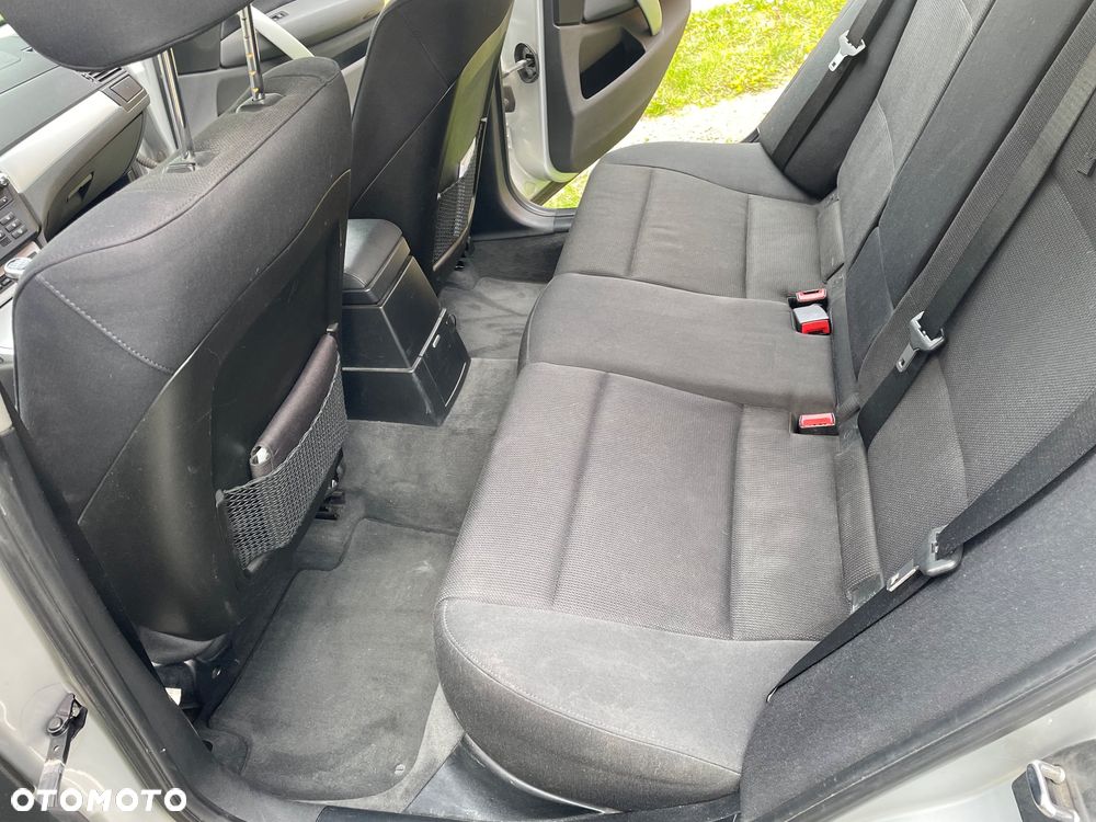 BMW X3 2.0d - 17