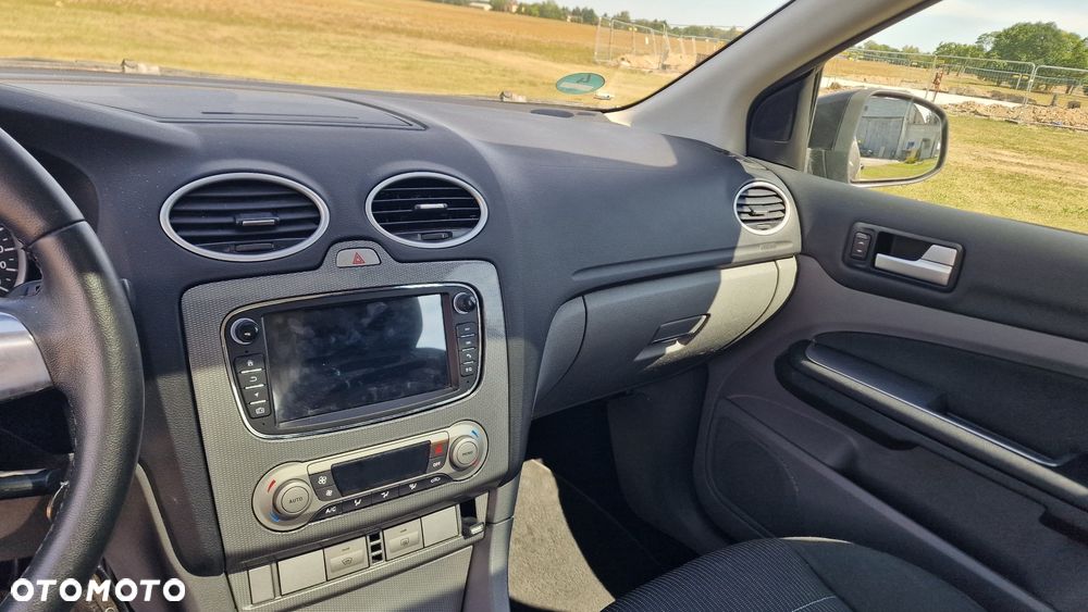 Ford Focus 2.0 Titanium - 20