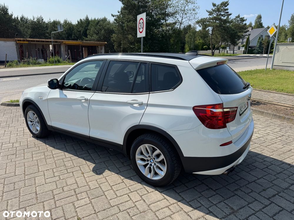 BMW X3 xDrive28i Sport-Aut - 11