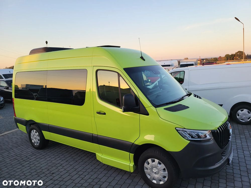 Mercedes-Benz Sprinter - 26