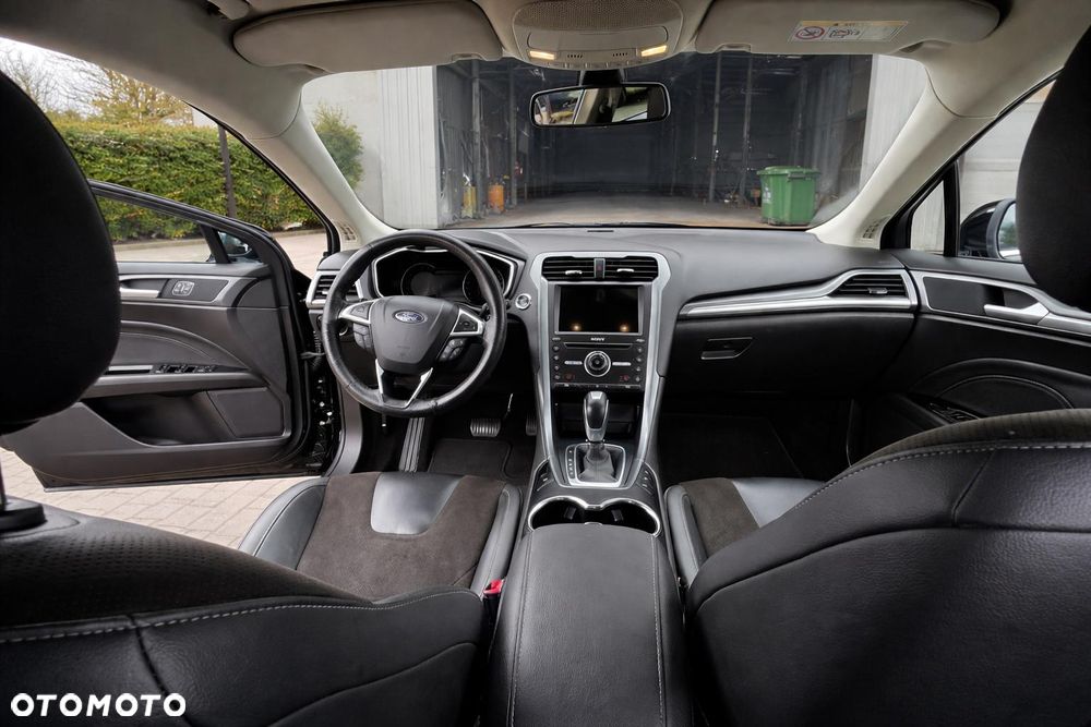 Ford Mondeo 2.0 TDCi Titanium PowerShift - 3