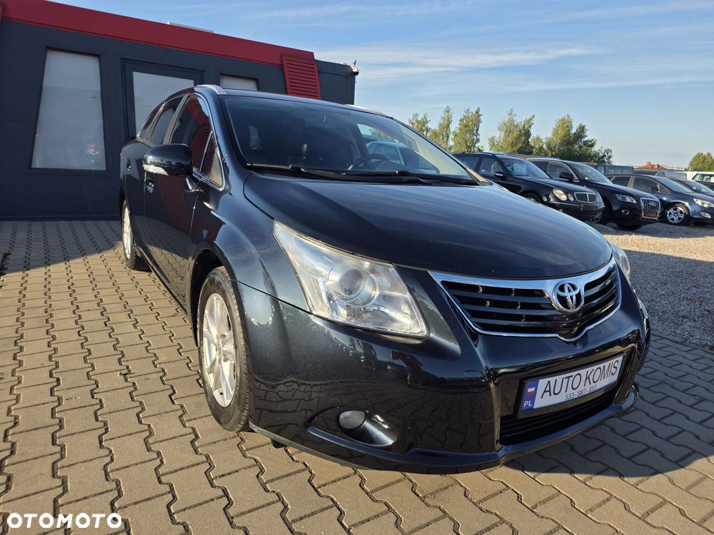 Toyota Avensis 2.0 D-4D Executive - 35