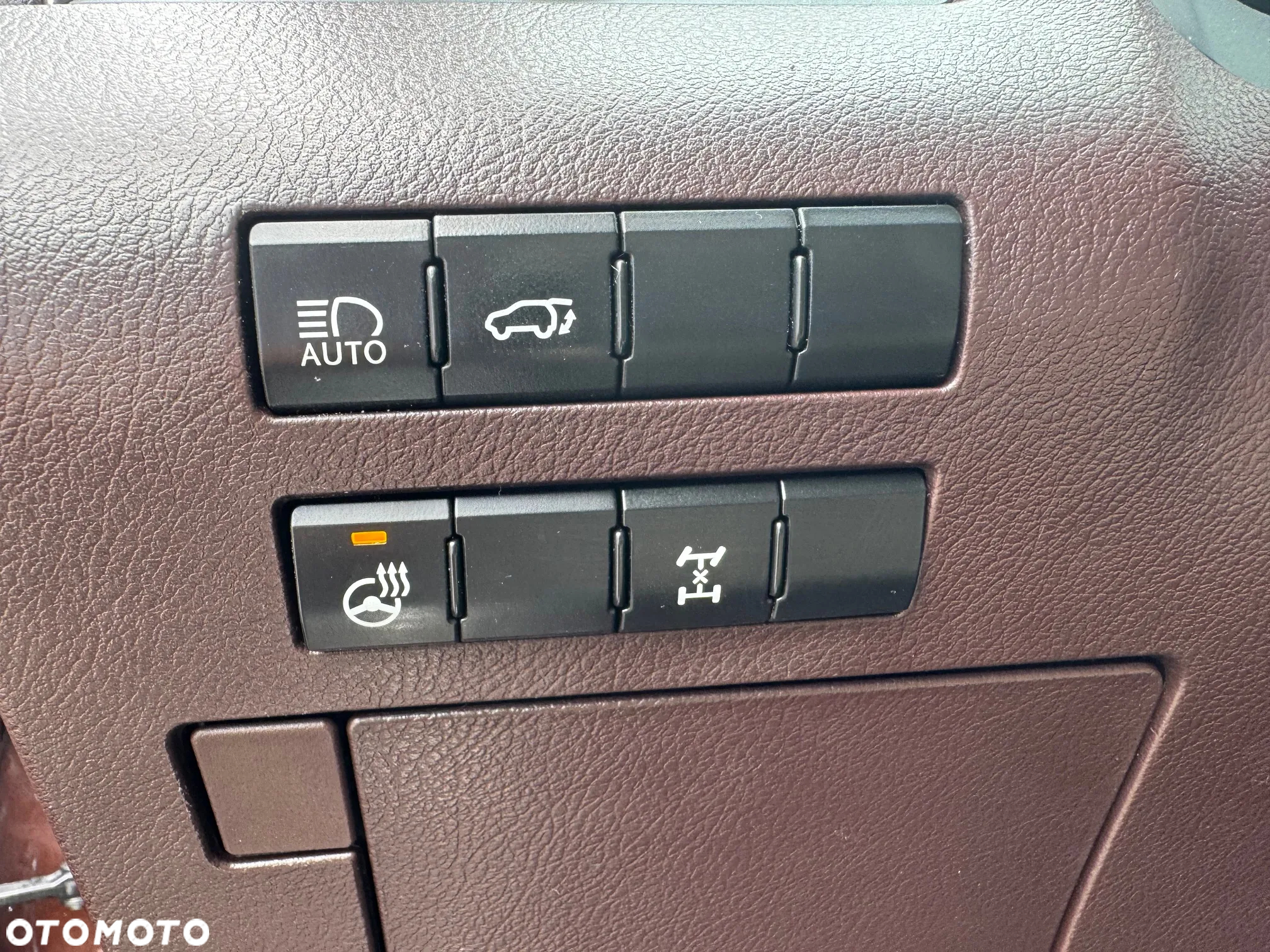 Lexus RX 200t AWD Luxury Line - 13