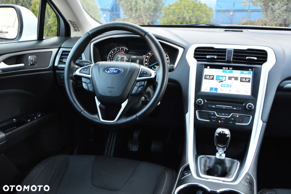 Ford Mondeo SW 1.5 TDCi S&S Titanium - 34