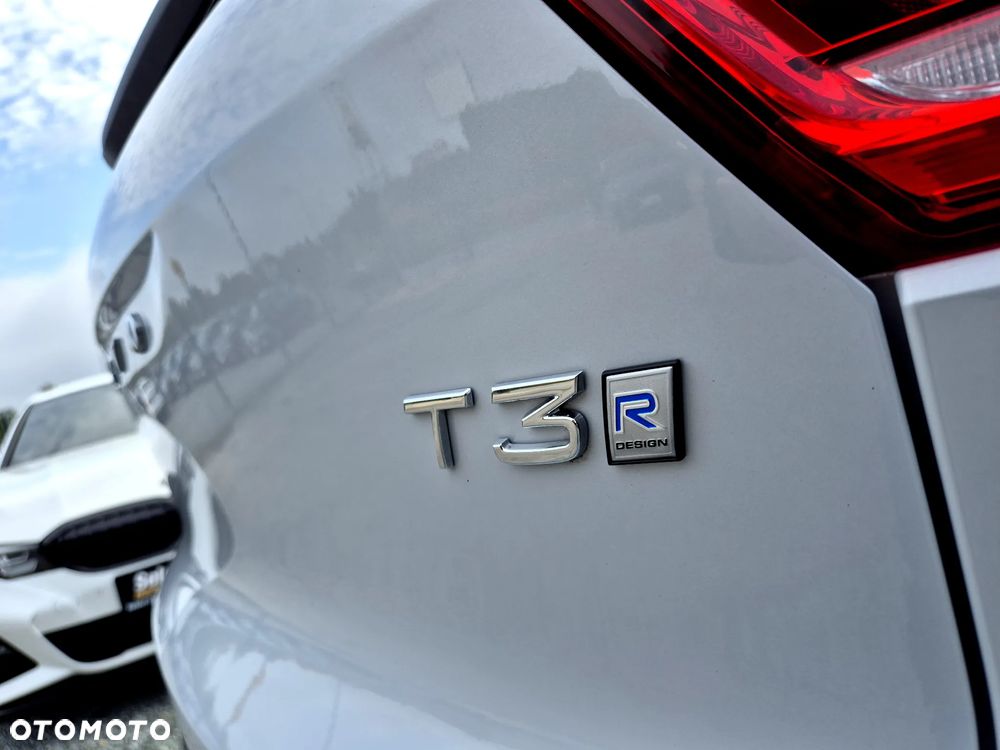 Volvo XC 40 T3 R-Design - 35