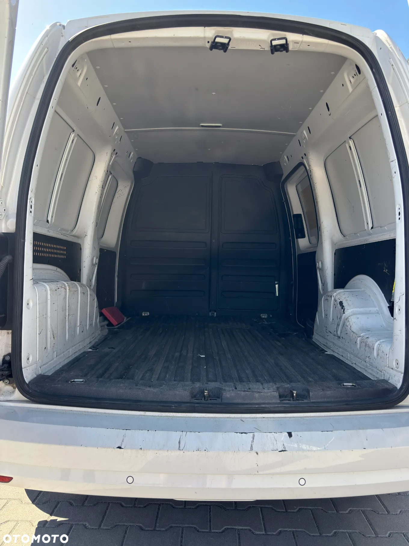 Volkswagen Caddy Maxi 2.0 TDI Trendline - 11