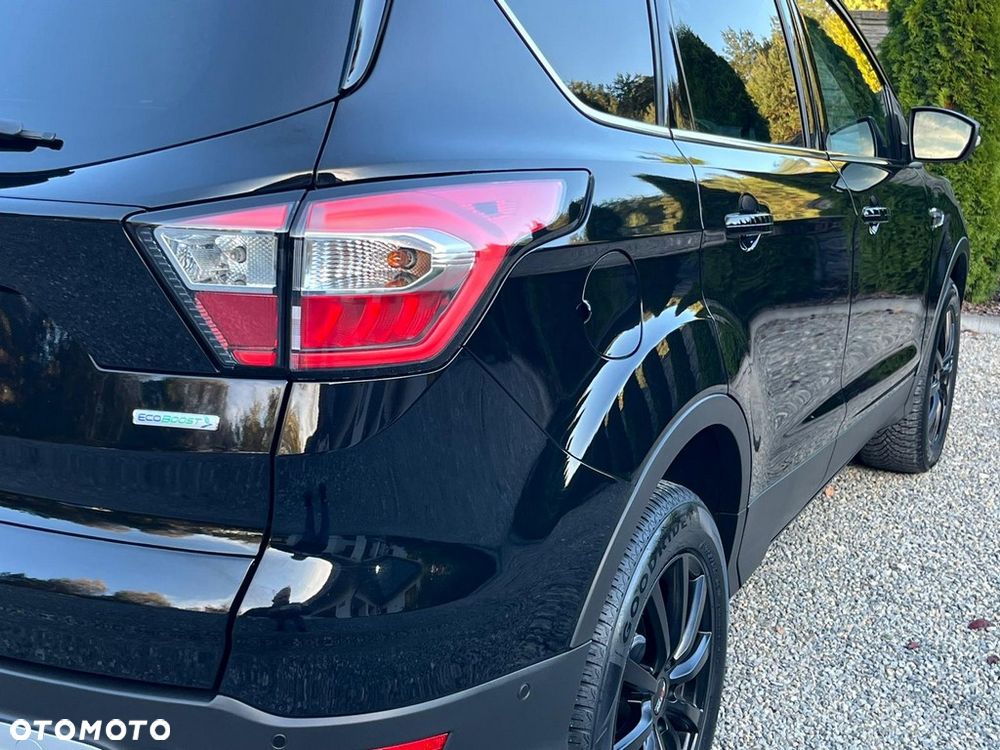 Ford Kuga 1.5 EcoBoost 2x4 Titanium - 22