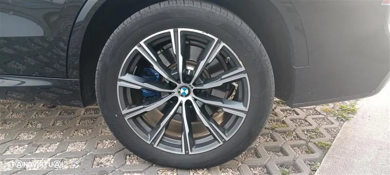 BMW X5 30 d xDrive Pack M - 23