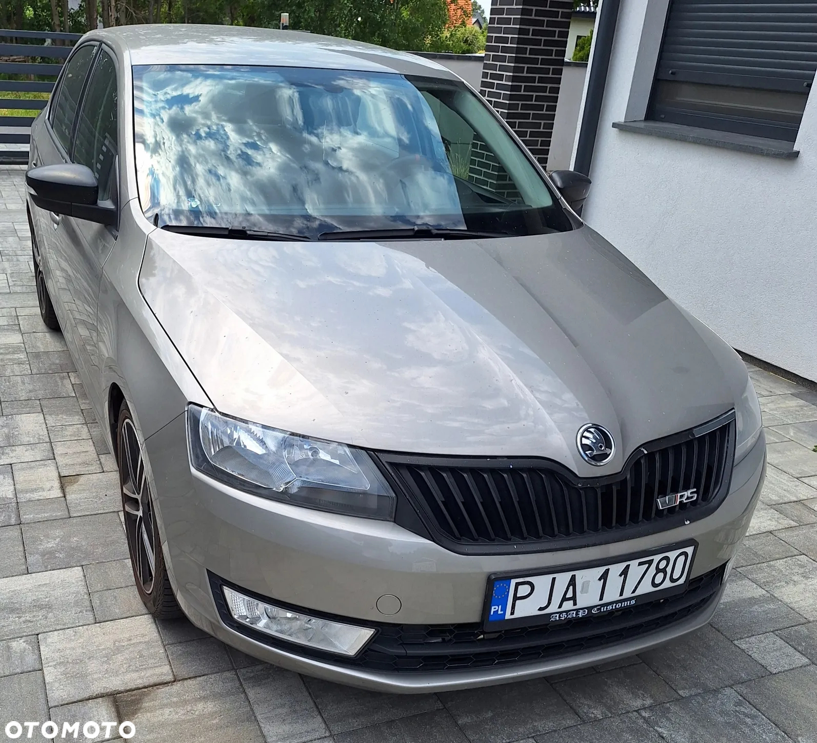 Skoda RAPID 1.2 TSI Active - 9