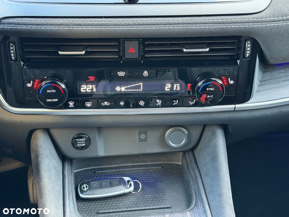 Nissan Qashqai 1.3 DIG-T MHEV Xtronic Tekna+ - 10