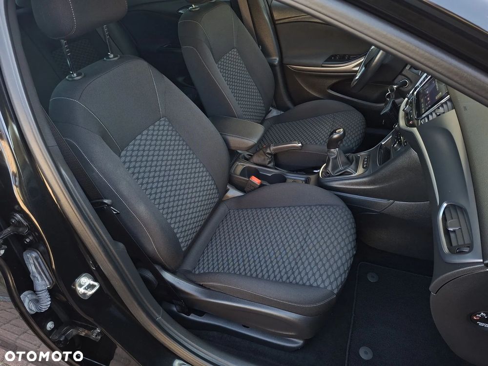 Opel Astra 1.4 Turbo Active - 20