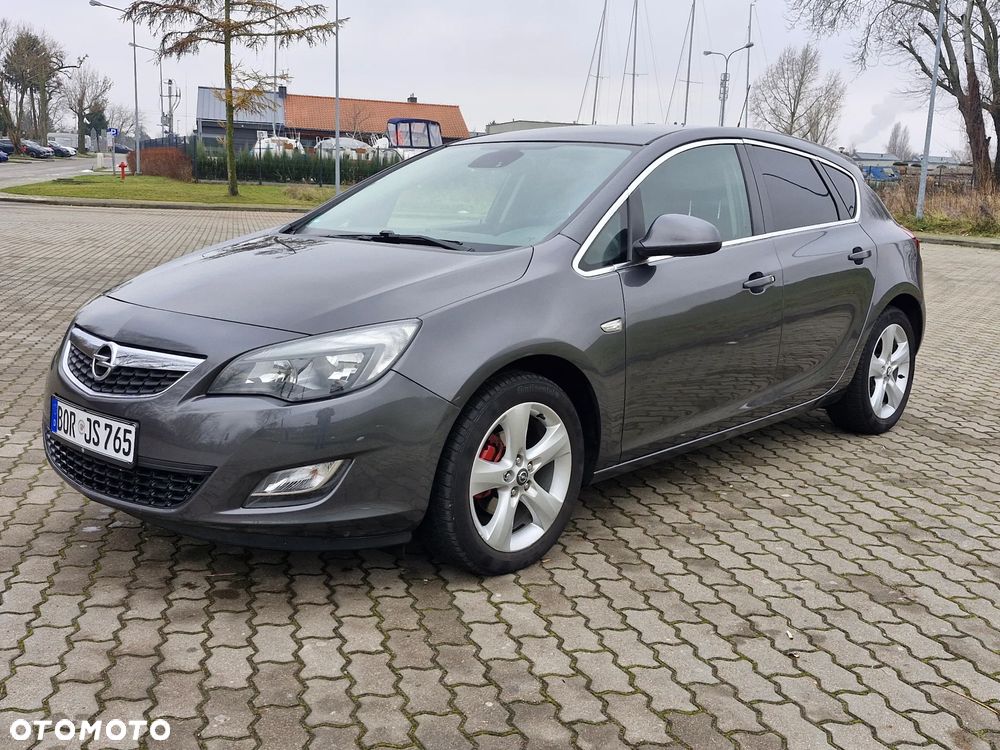 Opel Astra 1.4 T Cosmo - 12