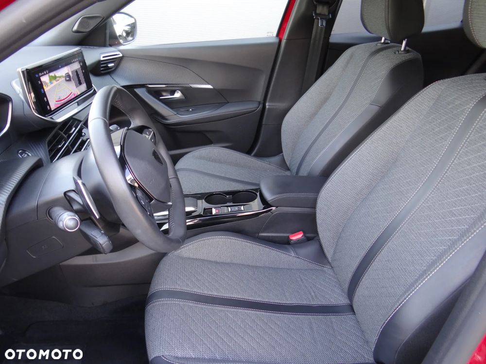 Peugeot 2008 1.2 PureTech Allure S&S EAT8 - 12