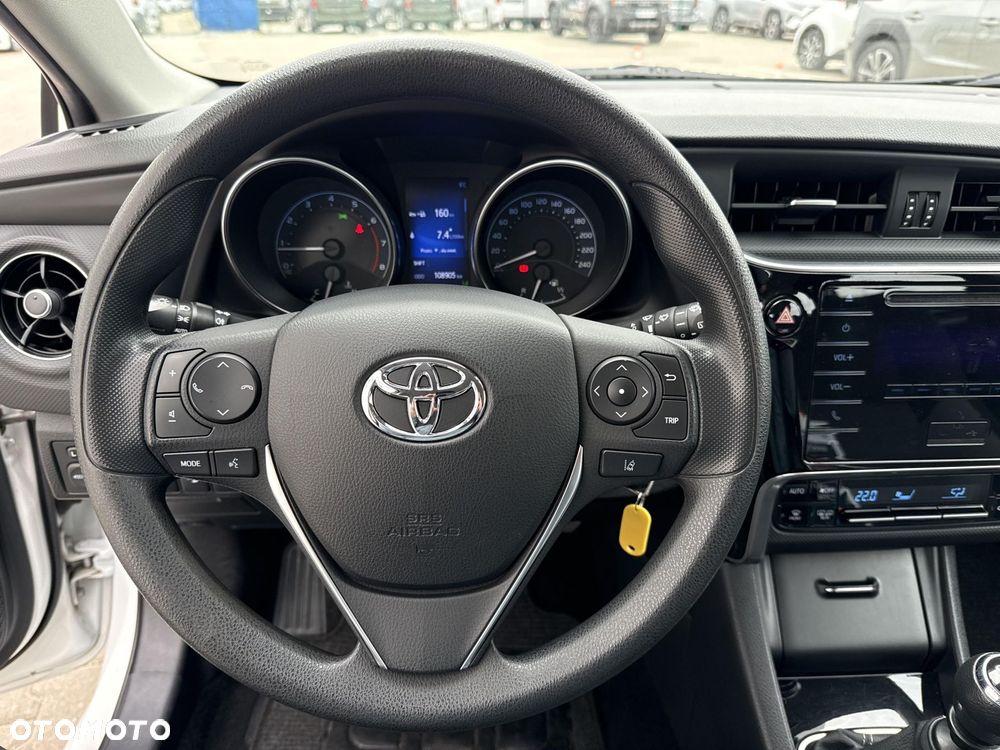 Toyota Auris 1.33 VVT-i Active - 14