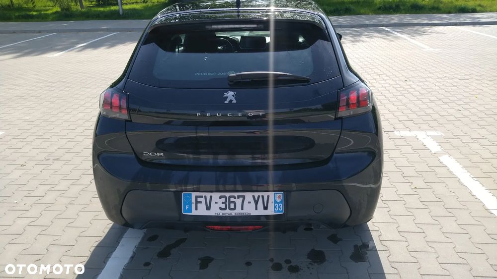 Peugeot 208 1.2 PureTech GPF Allure S&S - 7