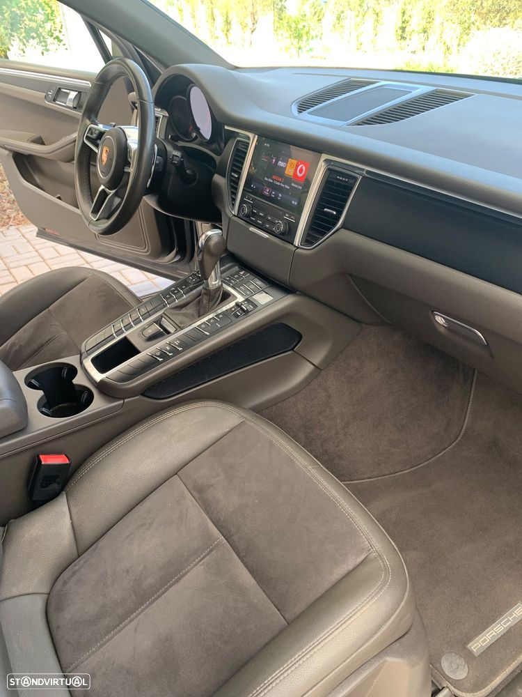 Porsche Macan Standard - 21