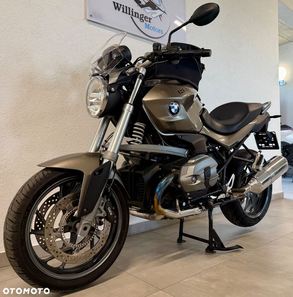 BMW R - 2