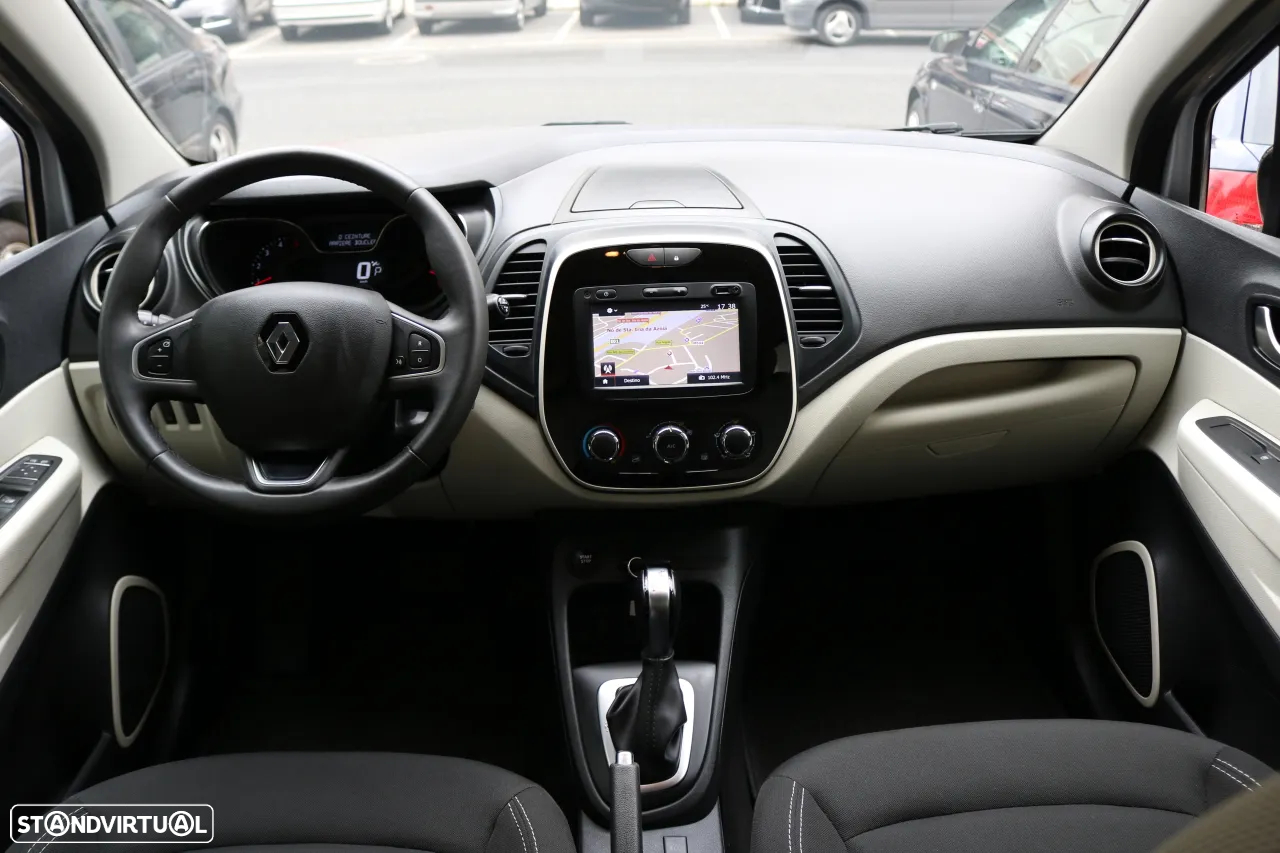 Renault Captur 1.5 dCi Exclusive EDC - 12