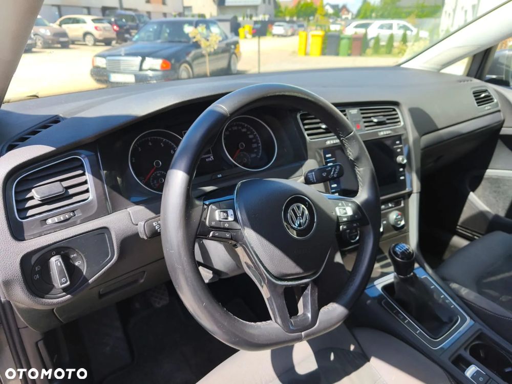 Volkswagen Golf VII 1.0 TSI Comfortline - 13