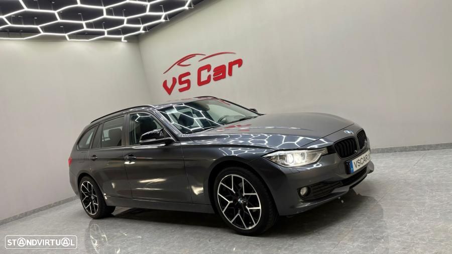 BMW 318 d xDrive Line Sport - 2