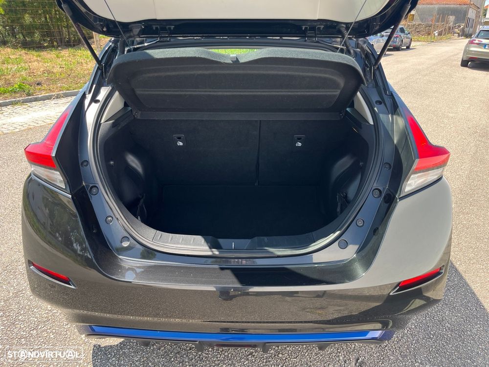 Nissan Leaf 40 kWh Tekna - 31