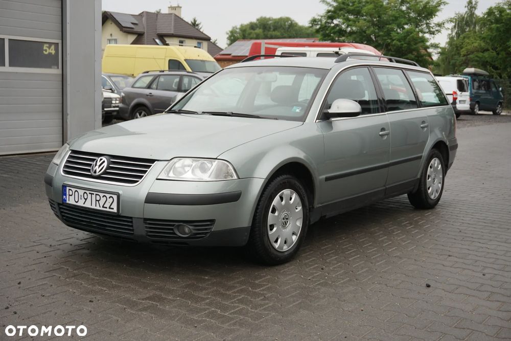 Volkswagen Passat 1.9 TDI Basis - 1