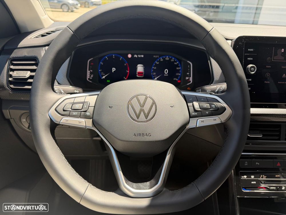 VW T-Cross 1.0 TSI Urban DSG - 10