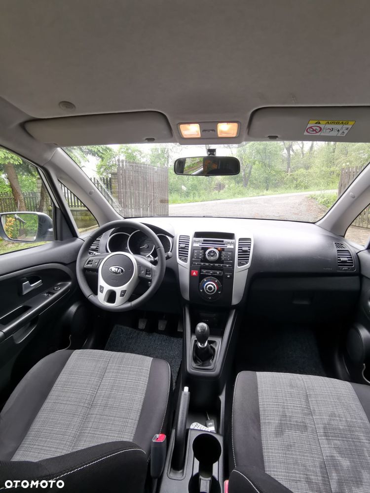 Kia Venga 1.4 CVVT Attract - 24