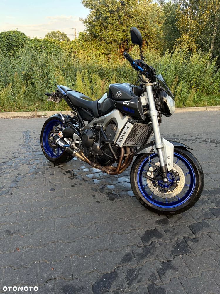 Yamaha MT - 1