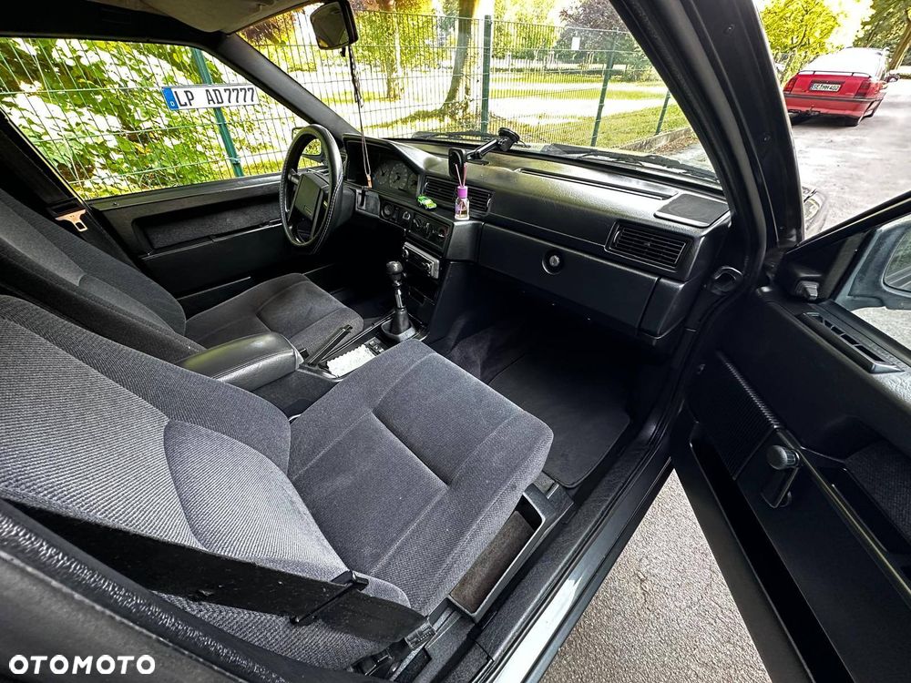 Volvo Seria 900 - 6
