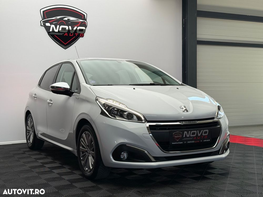 Peugeot 208 PureTech 82 Style - 3
