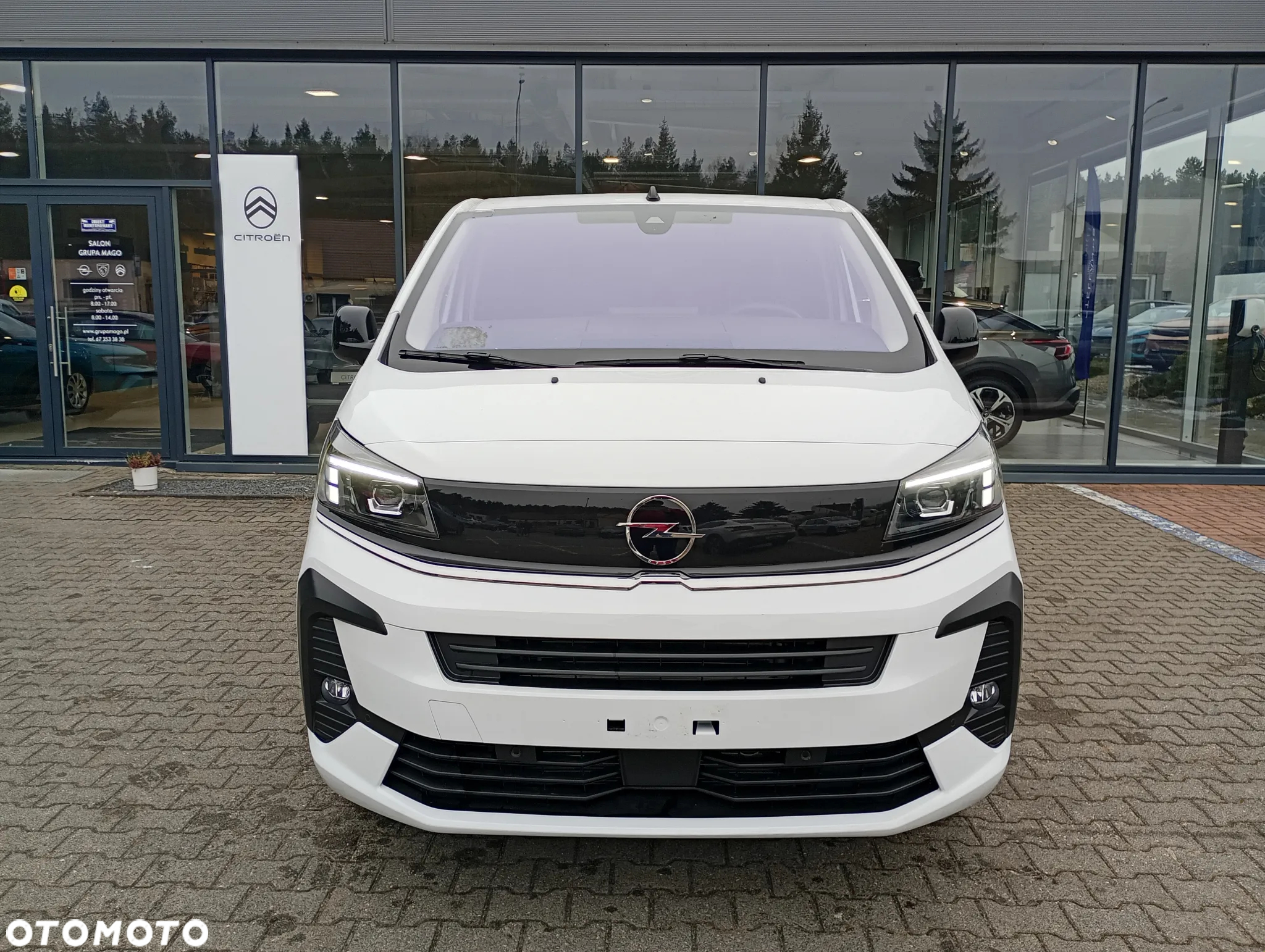 Opel Vivaro - 2
