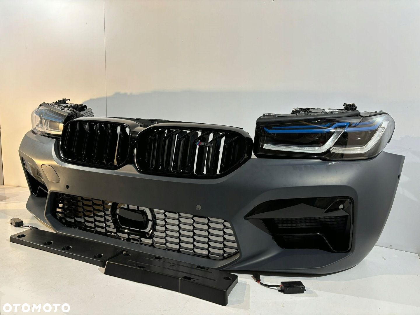 BMW 5 G30 BODY KIT M5 F90 LCI - 14976 - 2